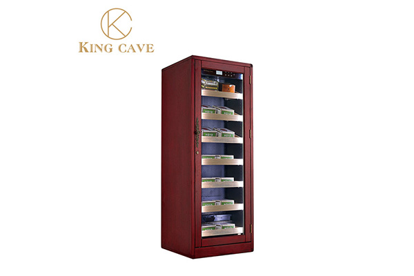 How to use cigar cabinets to store cigars